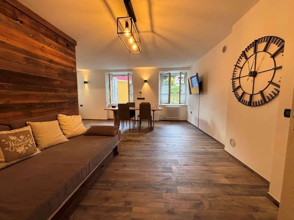Appartamento a Malè in via Trento, 44 - Foto 4