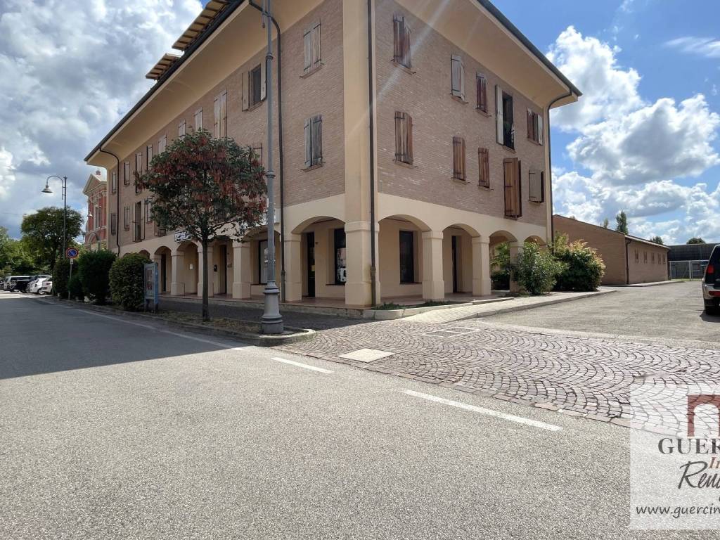 Immobile a Cento in Via di Renazzo - Foto 2