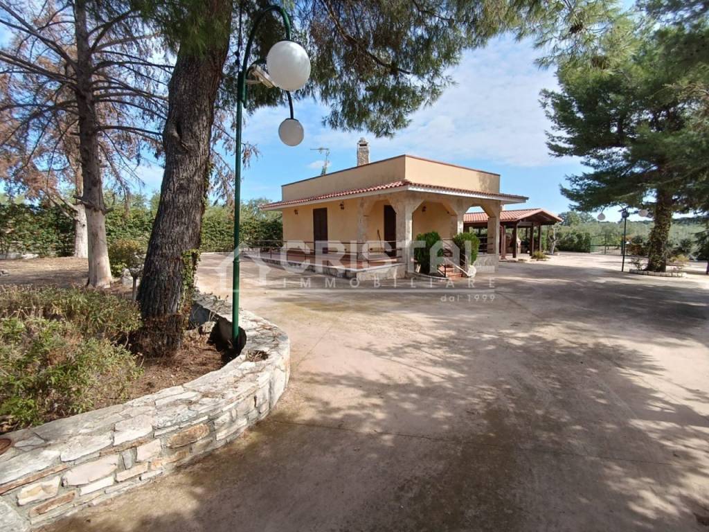 Villa a Andria in Contrada Femmina Morta - Foto 4