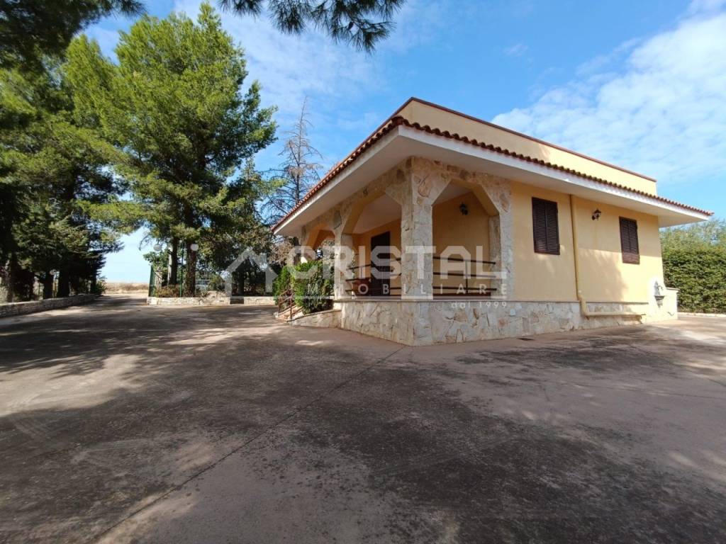 Villa a Andria in Contrada Femmina Morta - Foto 5