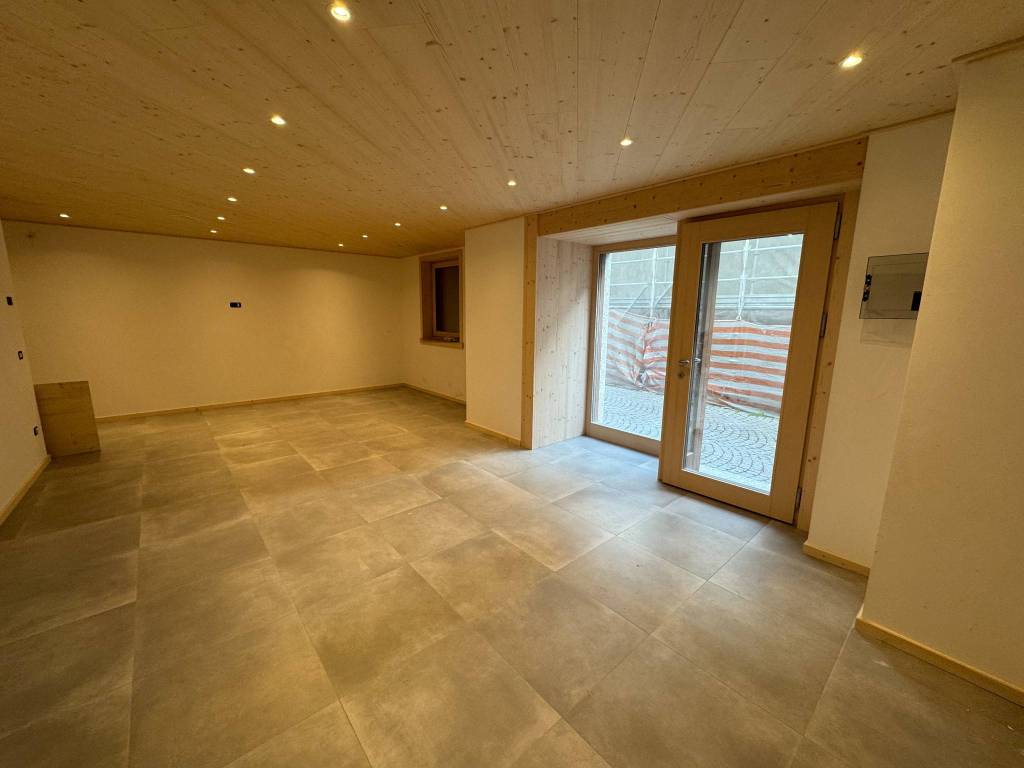 Appartamento a Bormio in Via Stefano Morcelli, 19 - Foto 3