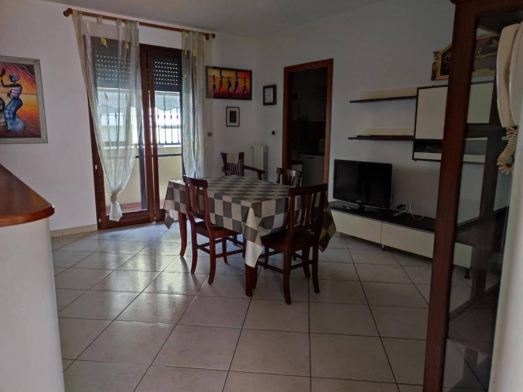 Appartamento a Brindisi in Via Montello - Foto 4