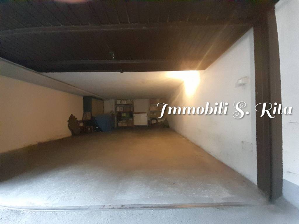 Box / garage a Lodi in Viale 4 Novembre, 16 - Foto 2