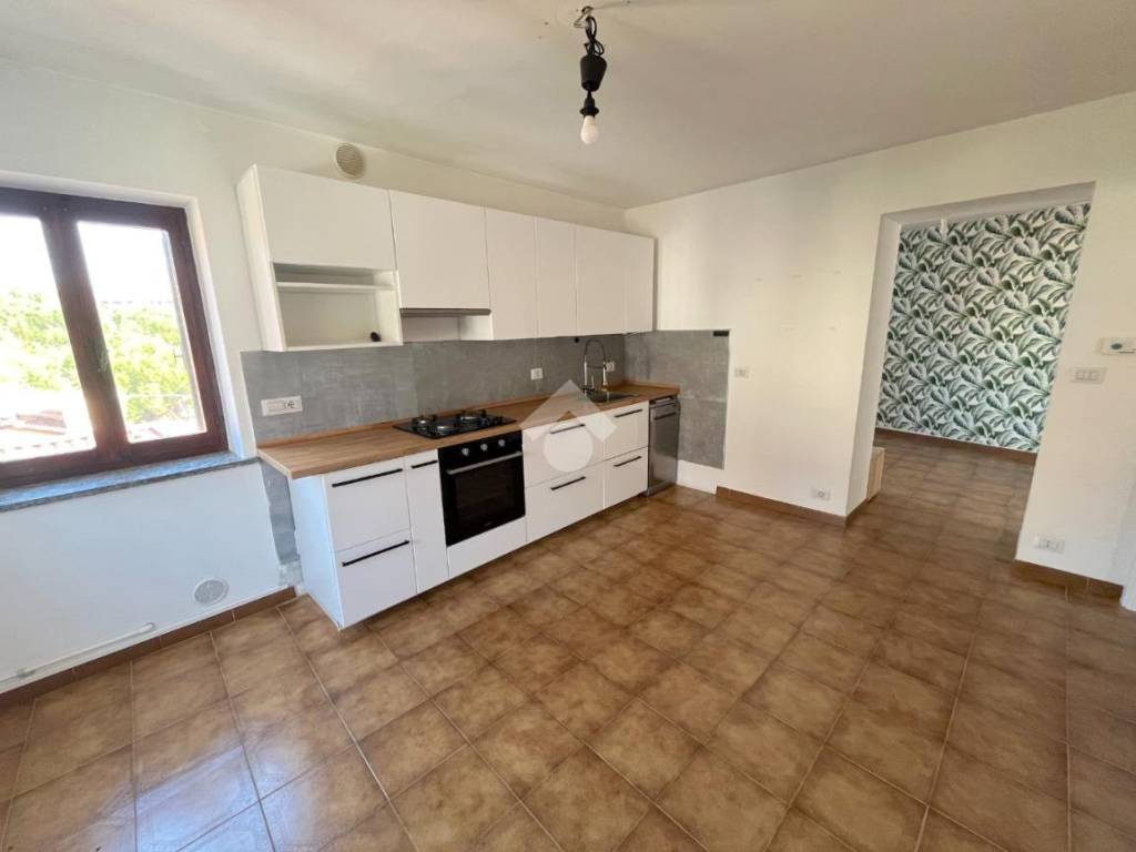 Appartamento a Pinerolo in Via S. Giuseppe, 18 - Foto 2