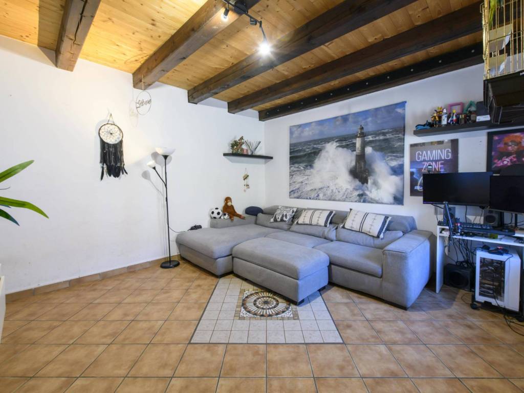 Casa indipendente a Gradisca d'isonzo in VIA COLOMBO - Foto 4