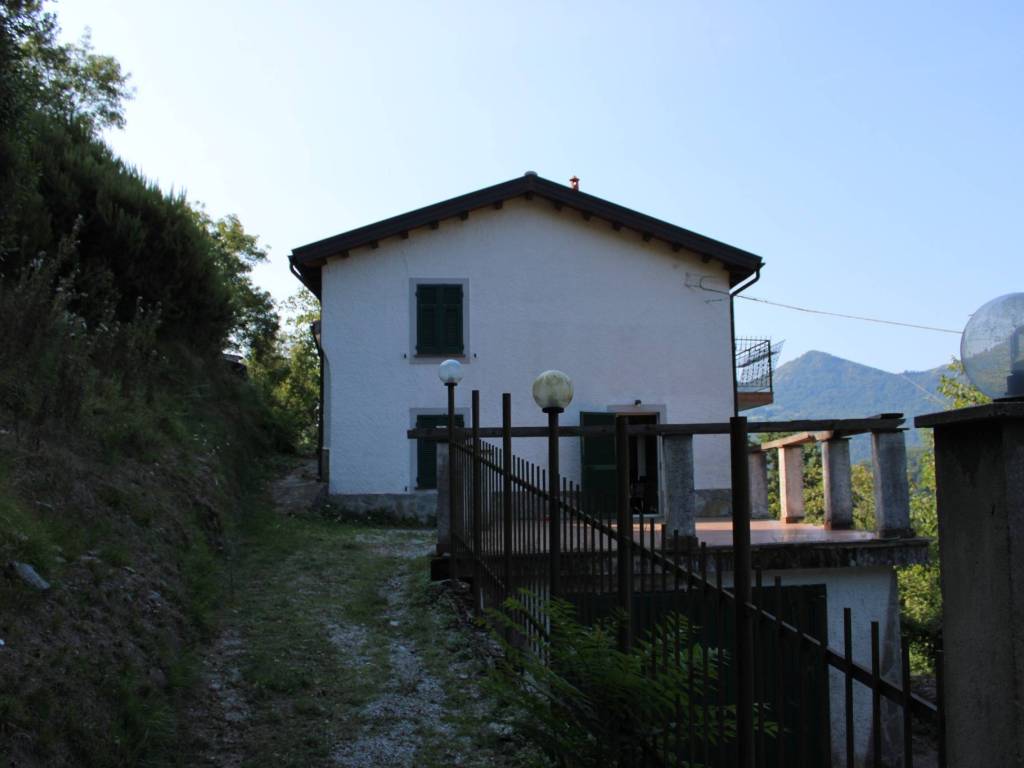 Villa a Lumarzo - Foto 2