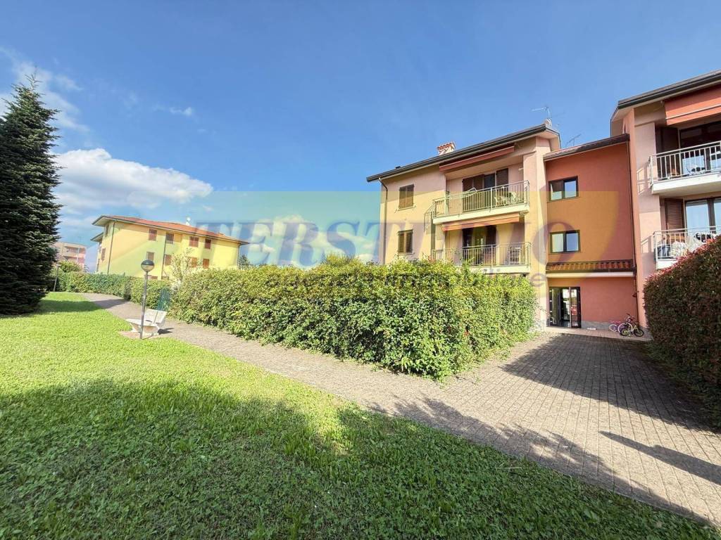 Appartamento a Bonate sotto in Via Vittorio Veneto - Foto 2