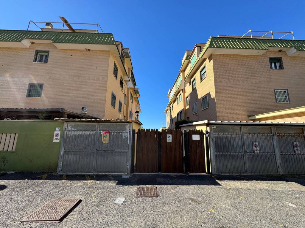 Appartamento a Ladispoli in Via del Corallo, 15 - Foto 2