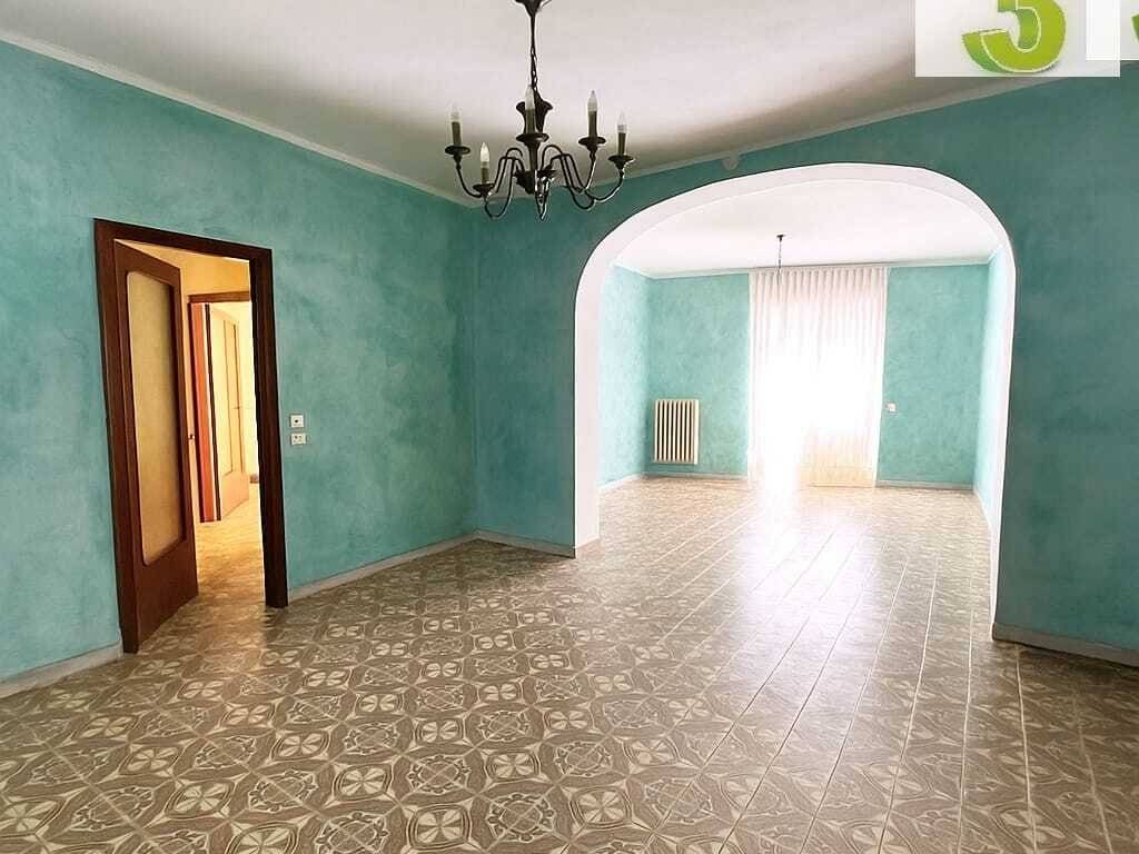 Appartamento a Tricase in Via Gioacchino Toma - Foto 2