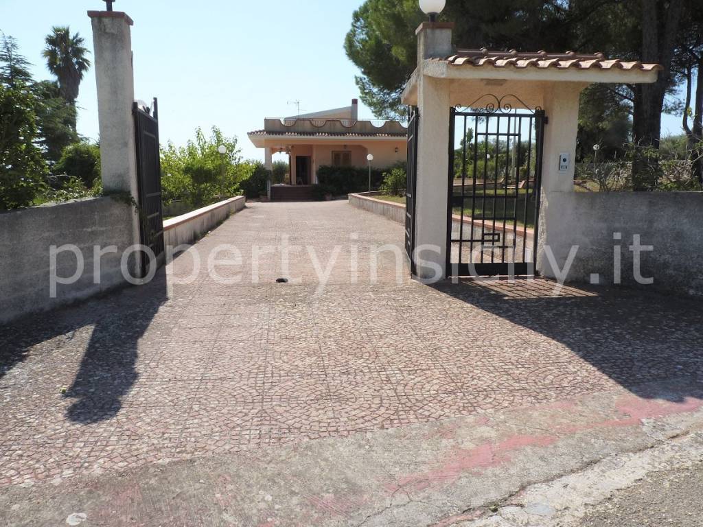 Villa a Solarino in Strada Statale Siracusana - Foto 2