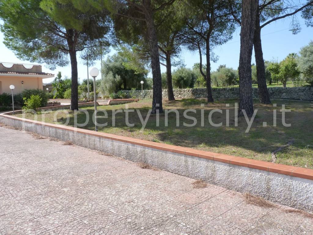 Villa a Solarino in Strada Statale Siracusana - Foto 4