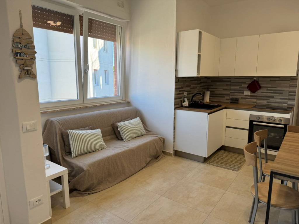Appartamento a Follonica in Via Puglia, 13 - Foto 3