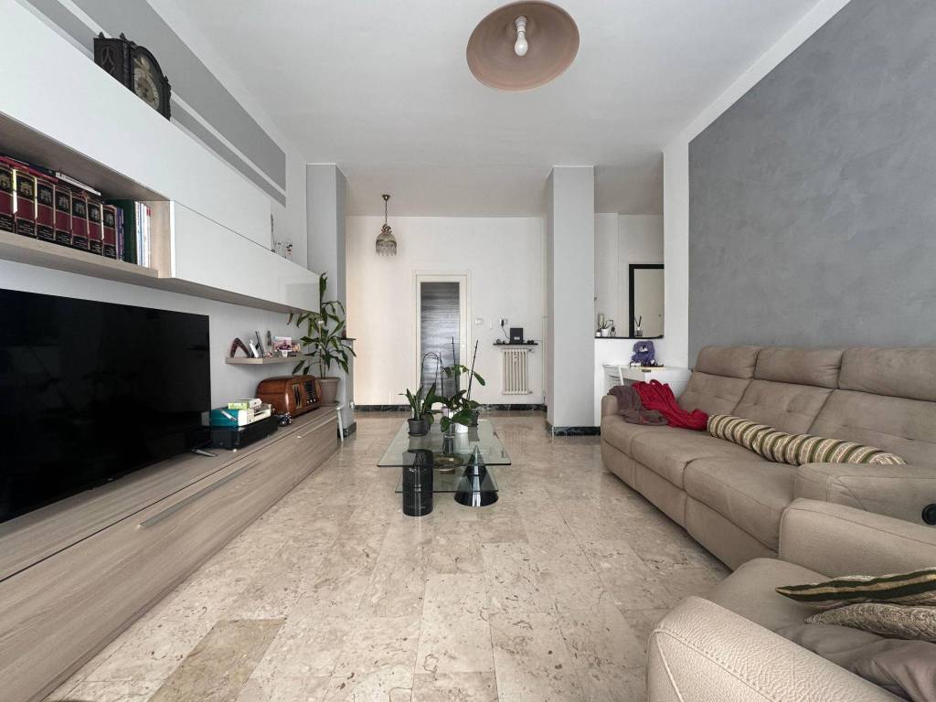 Appartamento a Asti in Piazza Vittorio Veneto - Foto 5