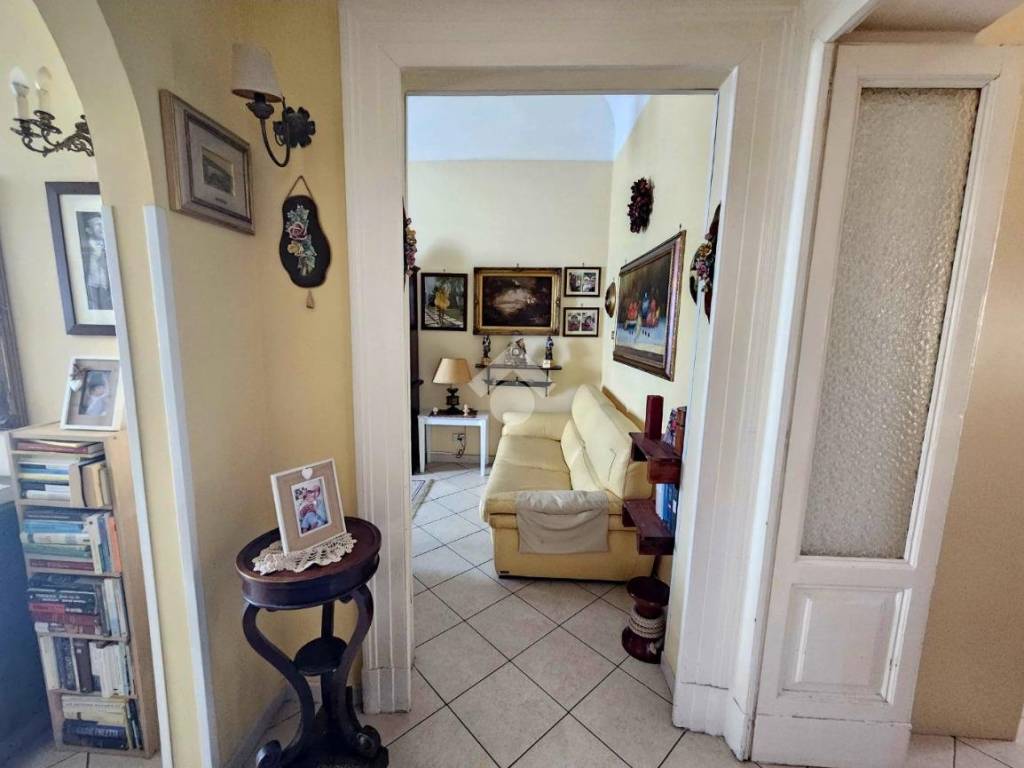 Appartamento a Taranto in Via Duca Di Genova, 7 - Foto 2