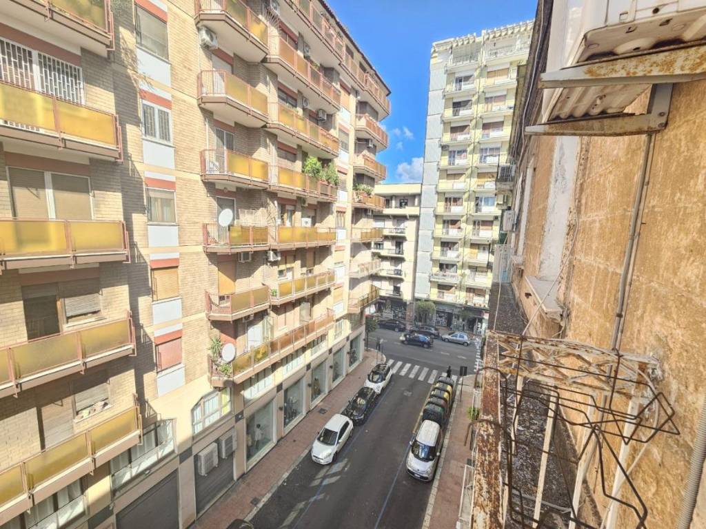Appartamento a Taranto in Via Duca Di Genova, 7 - Foto 4