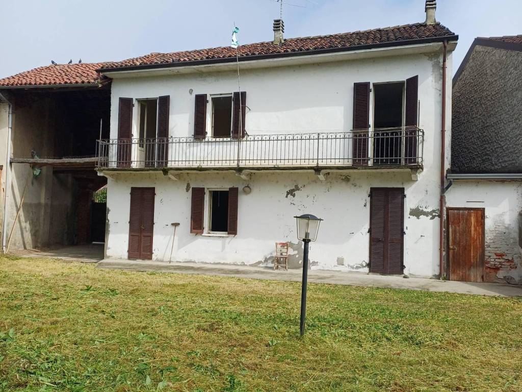Casa indipendente a Borgolavezzaro in Via Vindone - Foto 2