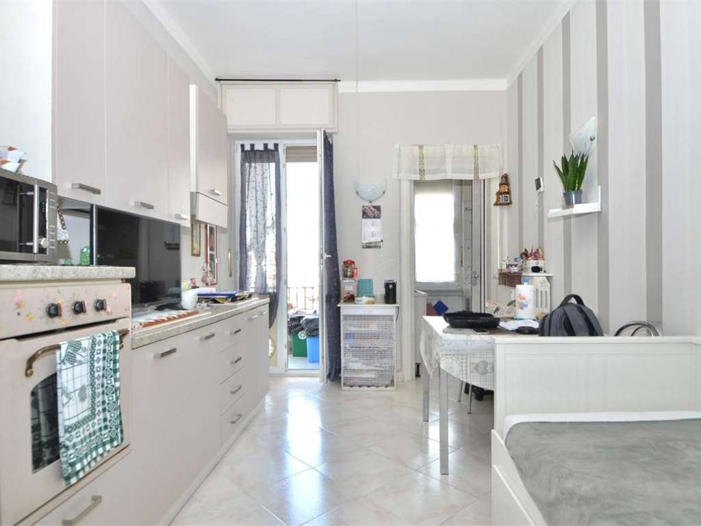 Appartamento a Venaria reale in Via Gabriele D'Annunzio, 33 - Foto 2