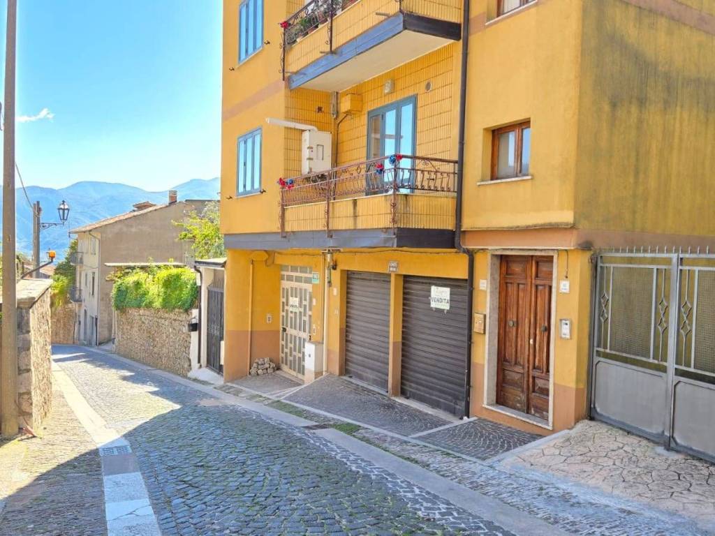 Appartamento a Montella in Via Sorbo, 111 - Foto 2