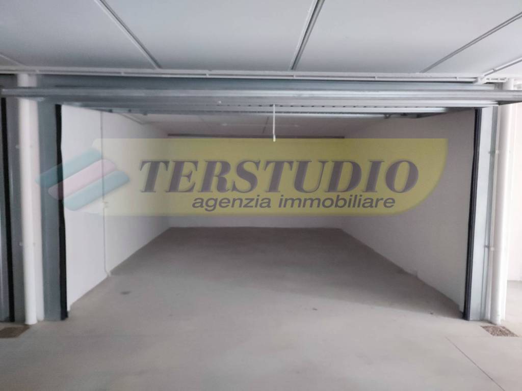 Box / garage a Cologno al serio in Via Solferino, 5 - Foto 3