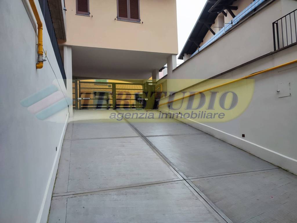 Box / garage a Cologno al serio in Via Solferino, 5 - Foto 4