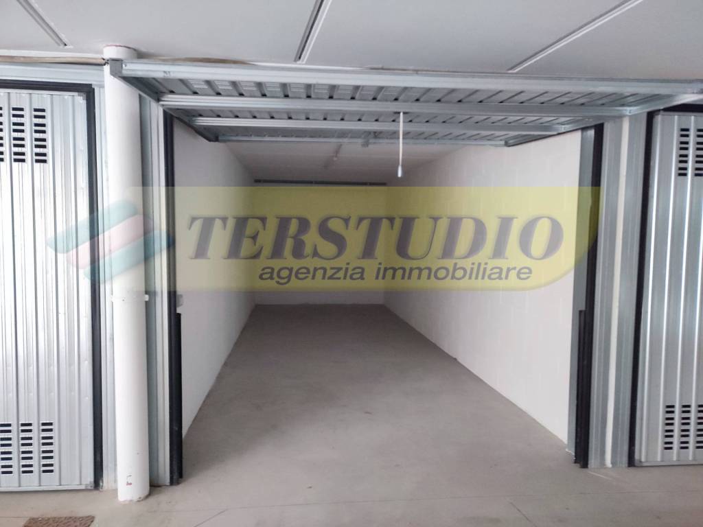 Box / garage a Cologno al serio in Via Solferino, 5 - Foto 3