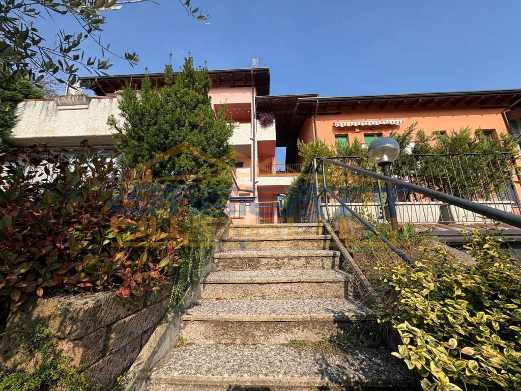 Appartamento a Lomagna in Via Statale, 6 - Foto 3