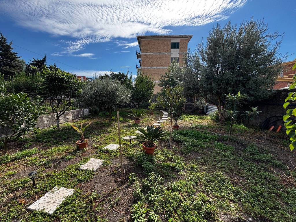 Appartamento a Torre del greco in Via Emilia, 13 - Foto 2