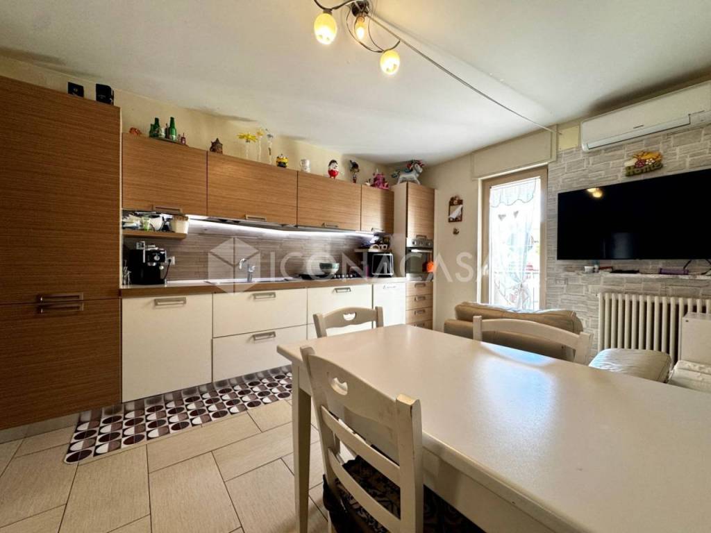 Appartamento a Matera in Via Antonio Meucci - Foto 5