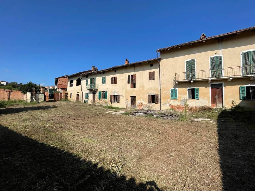 Casa indipendente a Tonco in VIA GARIBALDI, 58 - Foto 2