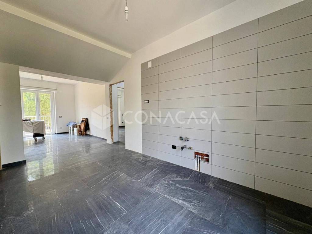 Appartamento a Matera in Via Gianlorenzo Cardone - Foto 5