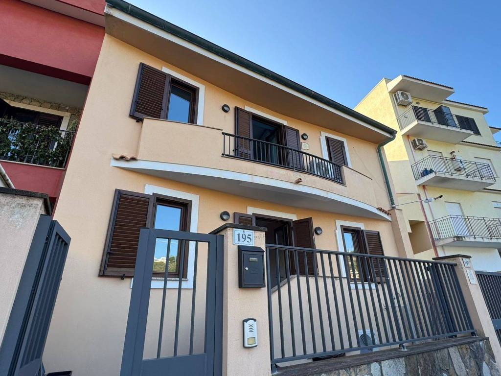 Casa indipendente a Milazzo in Via Nettuno - Foto 2