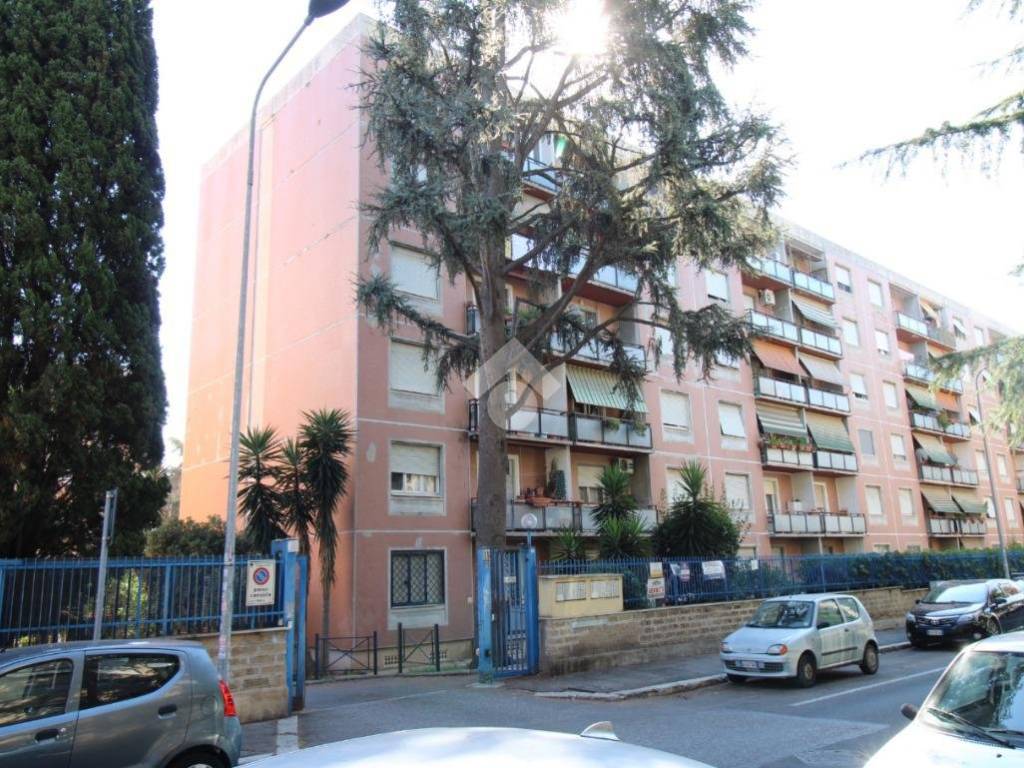 Appartamento a Pomezia in Via Dante Alighieri, 11 - Foto 2