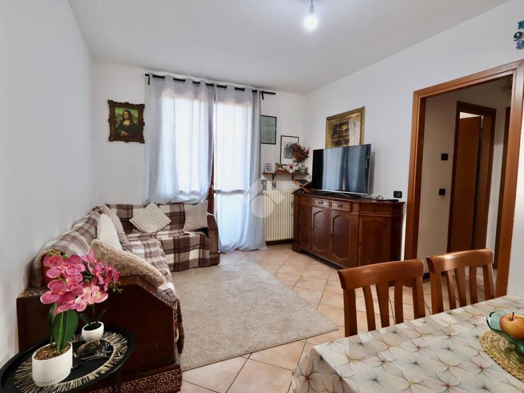 Appartamento a Reggio emilia in Via Augusto Daolio - Foto 4
