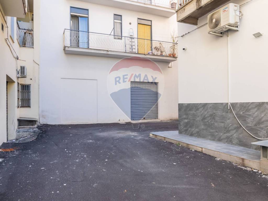 Box / garage a Lentini in Via Giovanni Verga - Foto 2