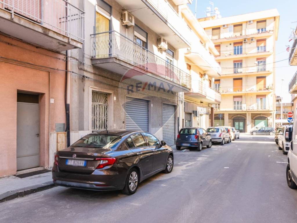 Box / garage a Lentini in Via Giovanni Verga - Foto 5
