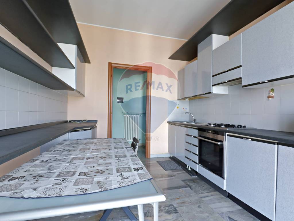Appartamento a Limbiate in VIA GORIZIA, 2 - Foto 2