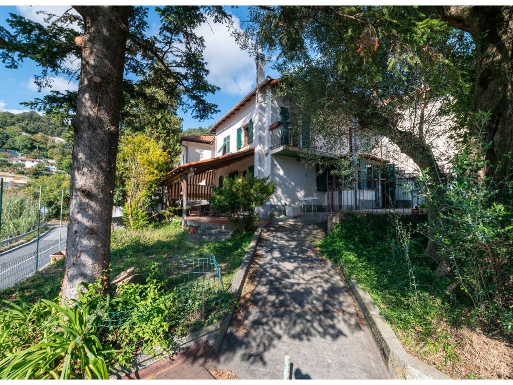 Villa a Varazze in Via Nuova di Casanova - Foto 2