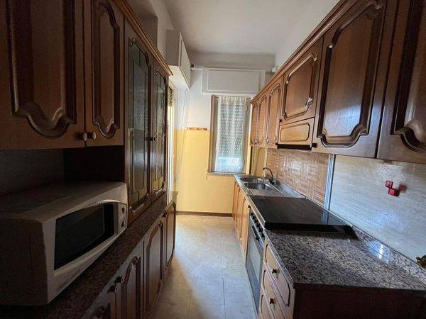 Appartamento a Catanzaro in Via Vittorio Butera - Foto 2