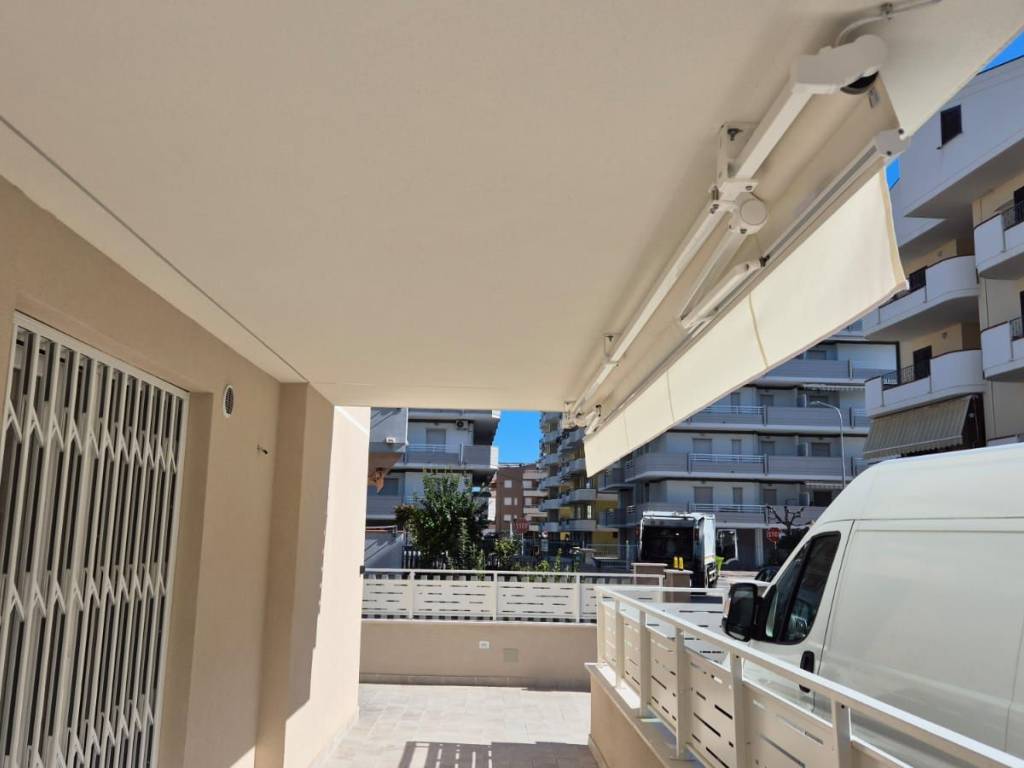 Appartamento a Alba adriatica in Via Giacomo Leopardi, 39 - Foto 4
