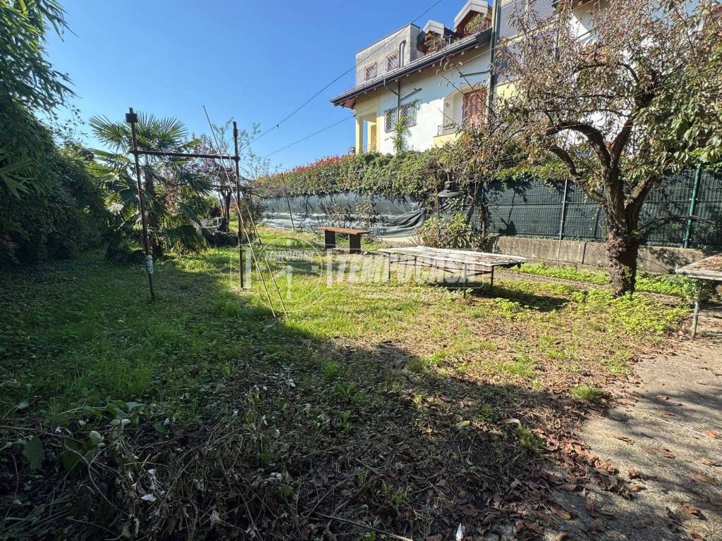 Rustico / casale a Biassono in Via Cascina Biraghi 45 - Foto 5