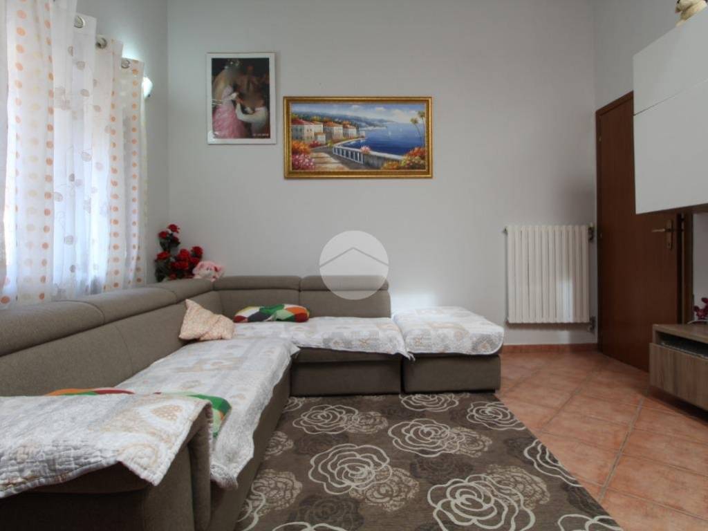 Appartamento a Traversetolo in Via D'Annunzio, 2 - Foto 5