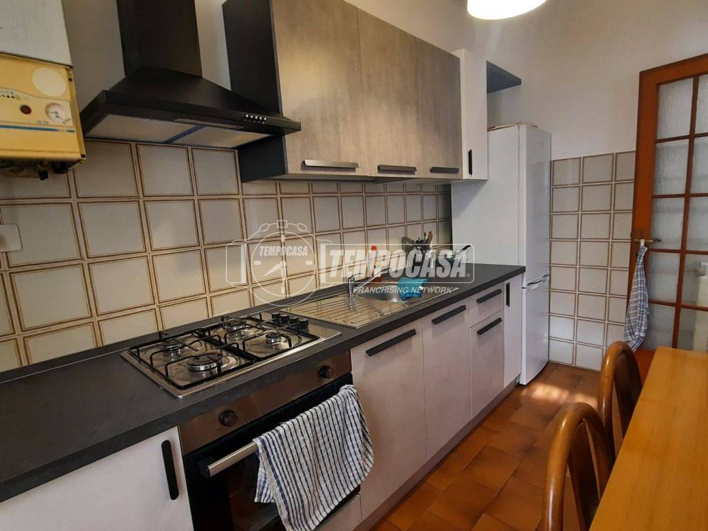 Appartamento a Viareggio in Via Farabola Est - Foto 5