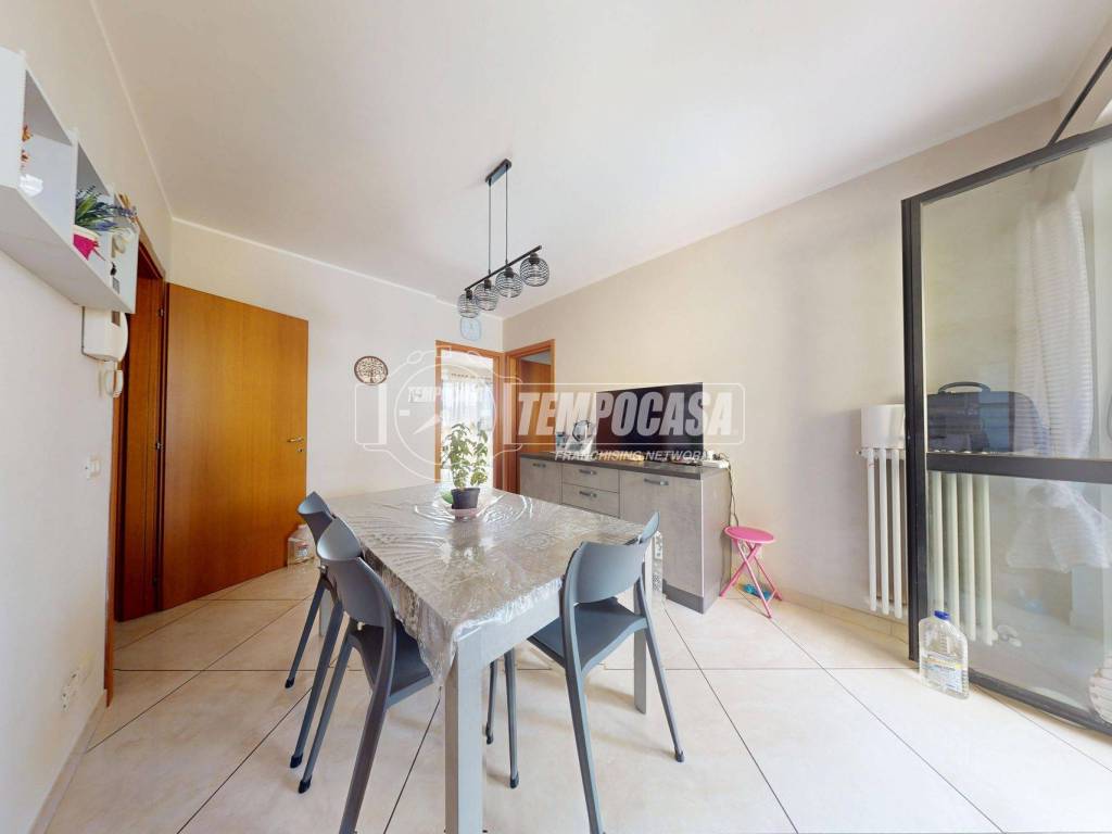 Appartamento a Turi in Via Renato dell'andro - Foto 2