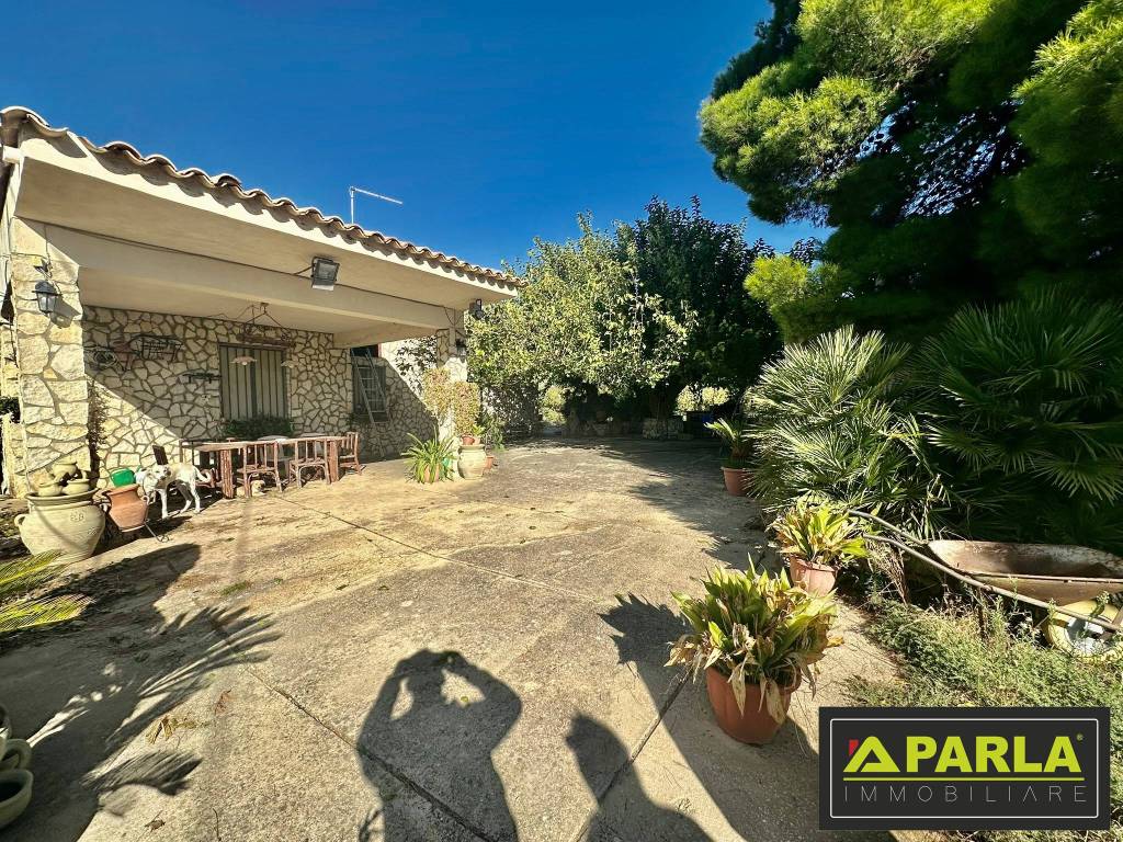Villa a Canicattì in contrada pidocchio - Foto 2