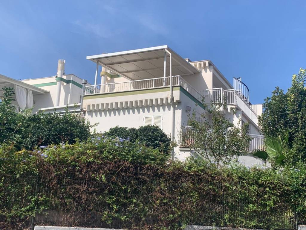 Villa a Nettuno in Via Zaccaria Negroni - Foto 2