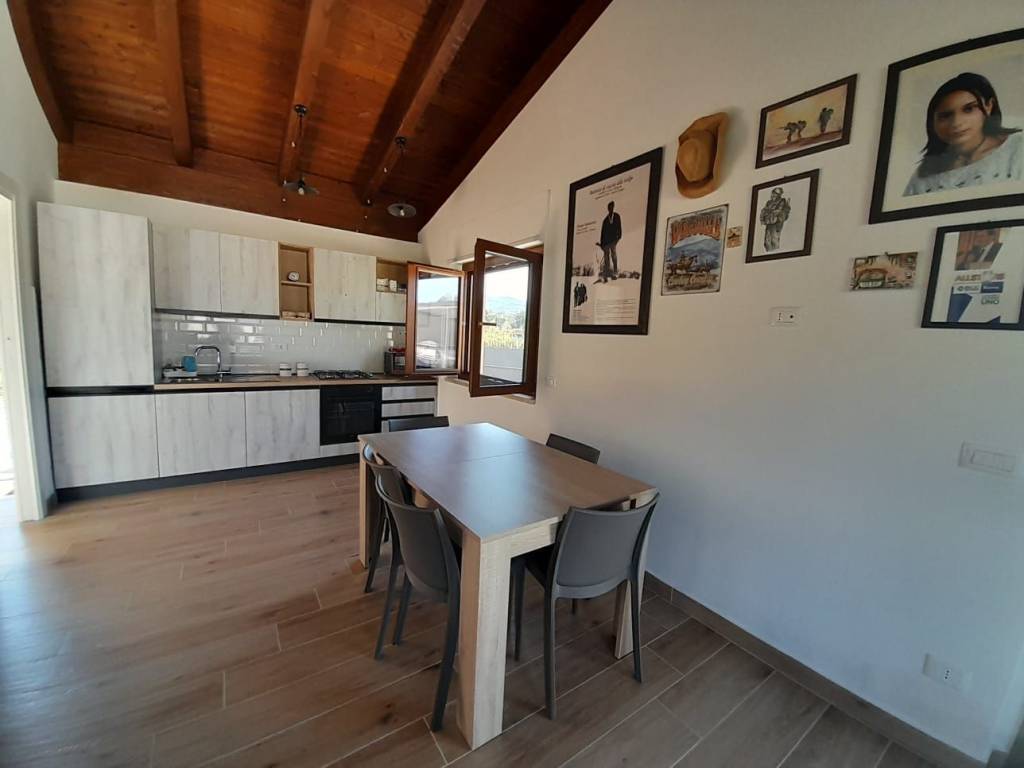 Villa a Castel di sangro in Via Imprimicchio, 9 - Foto 4