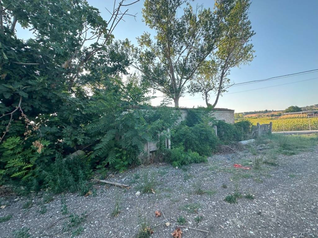 Rustico / casale a Civitanova marche in Contrada Piane Chienti, 37 - Foto 3