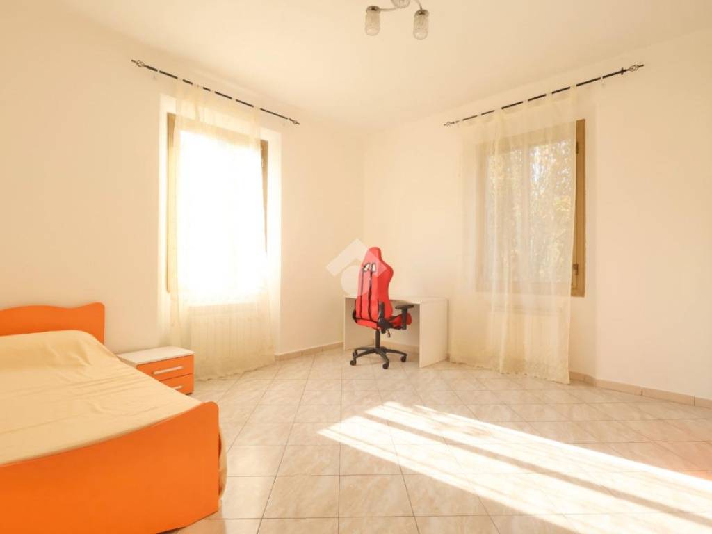 Appartamento a Reggio emilia in VIA DUE CANALI - Foto 5