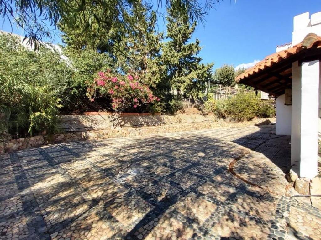Villa a Quartu sant'elena in Via degli Ebani, 28 - Foto 3