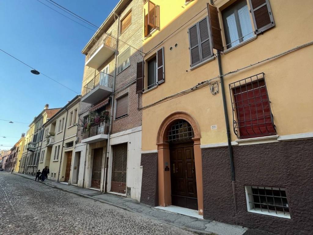 Appartamento a Ferrara in Via Cosmè Tura, 32 - Foto 3